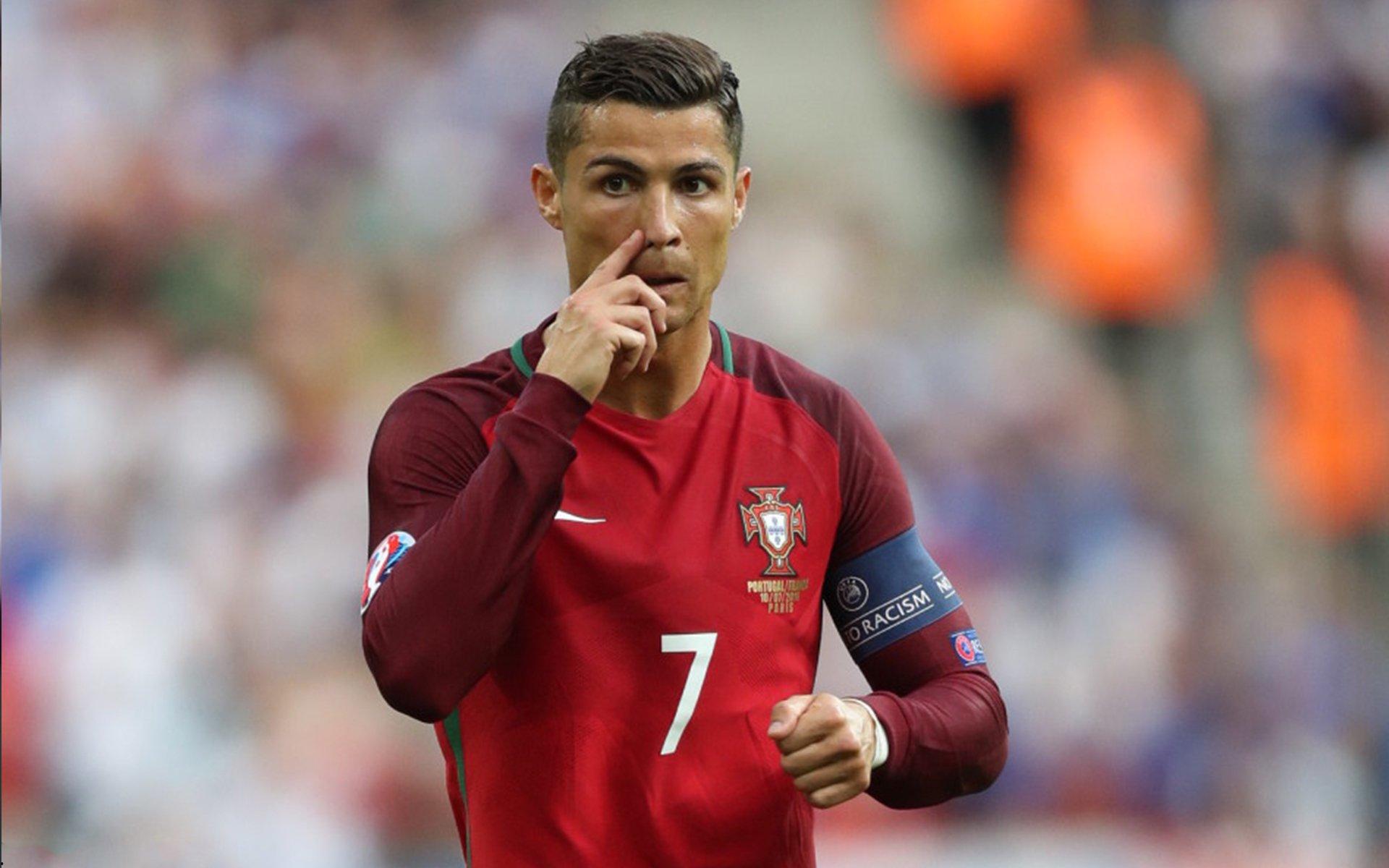 德媒曝多特瞄准巴萨17岁天才费尔南德斯，亚洲行后谈判或定未来