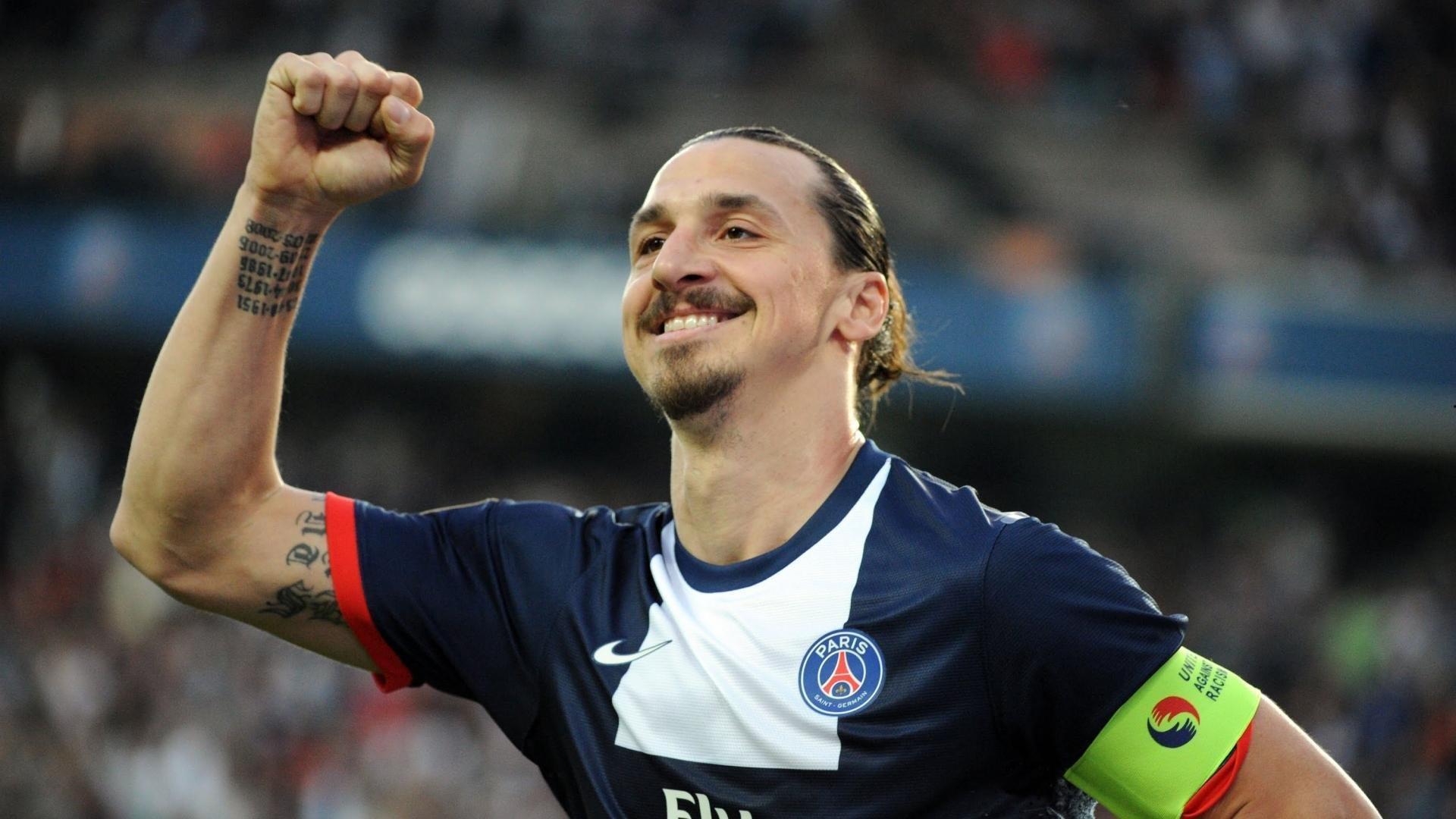 德媒曝多特瞄准巴萨17岁天才费尔南德斯，亚洲行后谈判或定未来